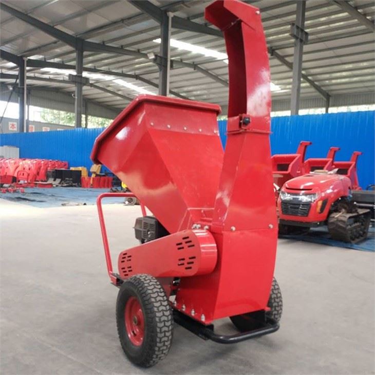 15 Horsepower Tree Branch Shredder Chipper